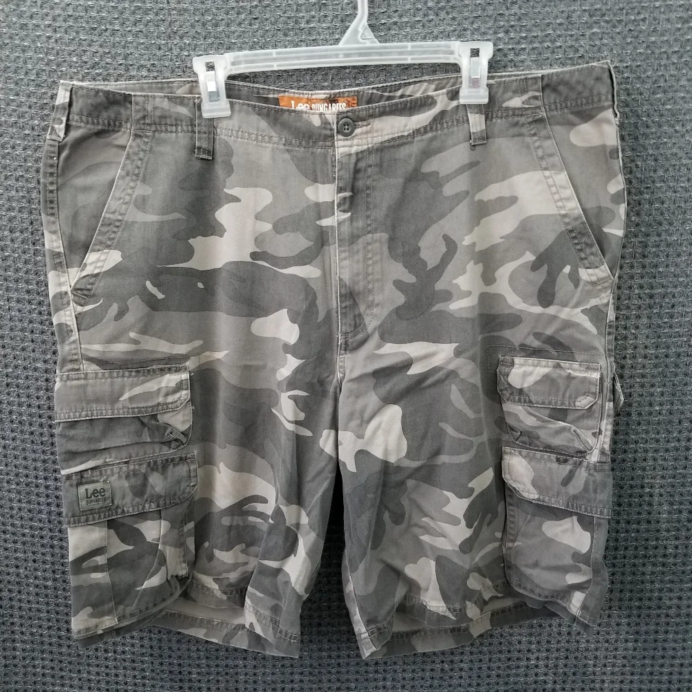 LEE Dungarees Camo Cargo Shorts Camouflage 42